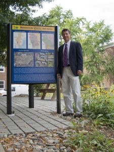 Jerry Kauffman at the UD rain garden, Sep 2008